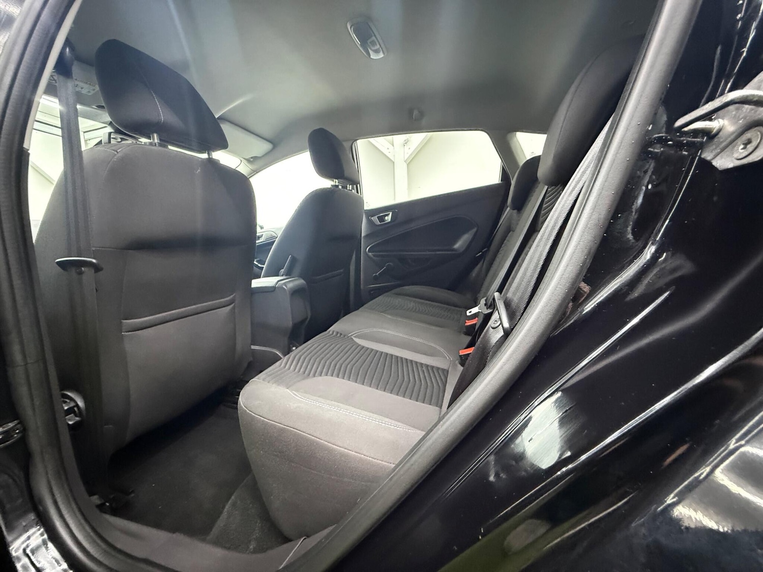 Used Ford Fiesta 2014 for sale - 77097618: Photo 23