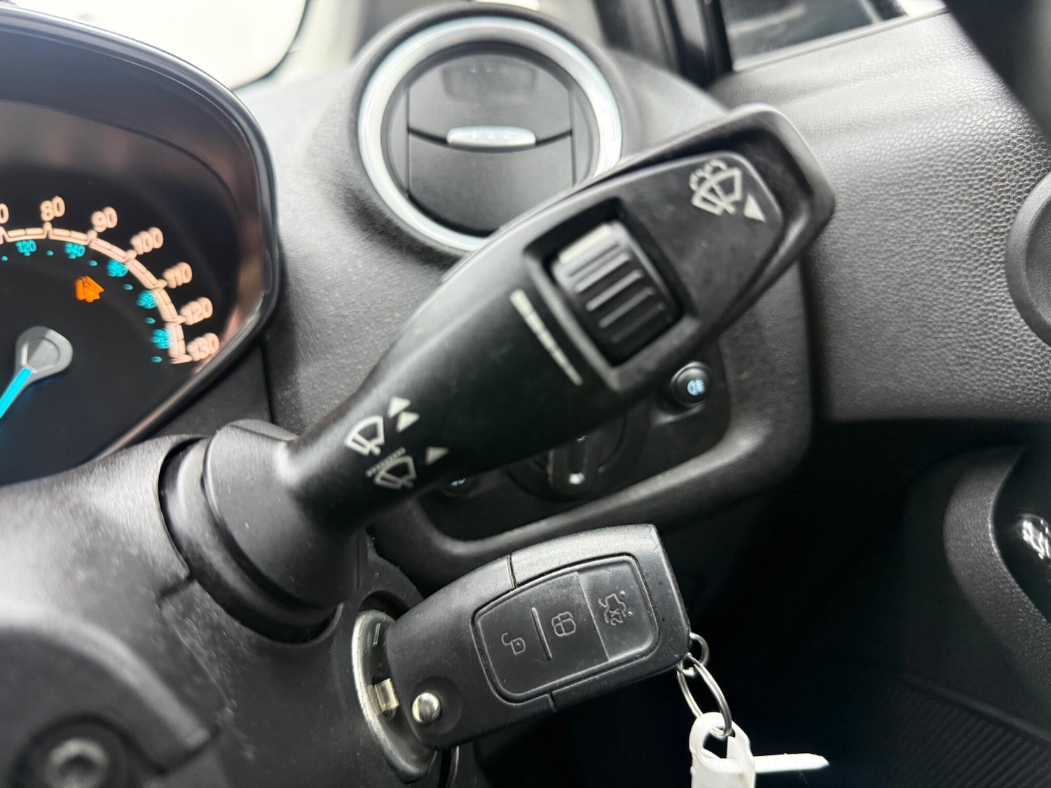 Used Ford Fiesta 2014 for sale - 77097618: Photo 37