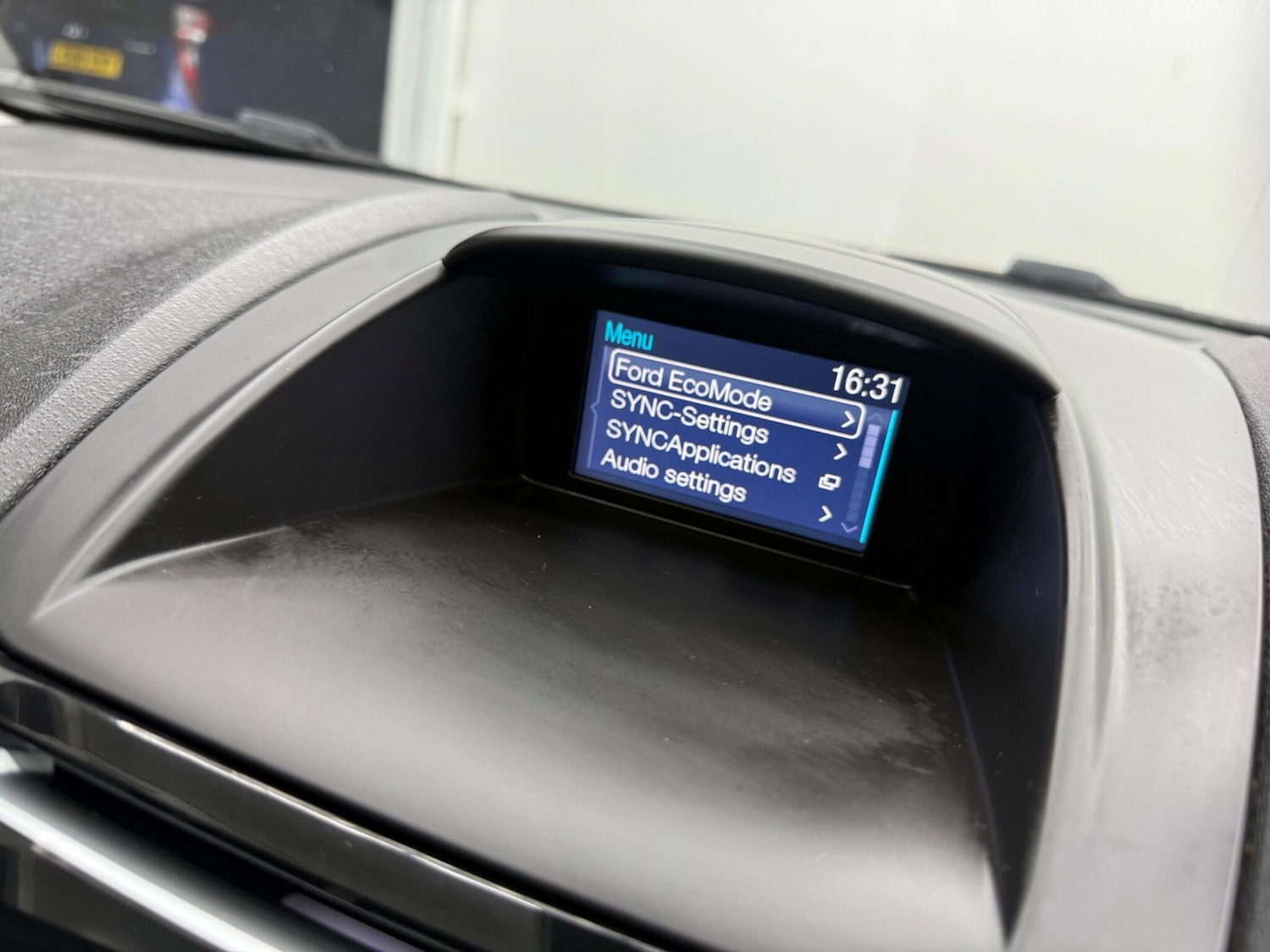 Used Ford Fiesta 2014 for sale - 77097618: Photo 44