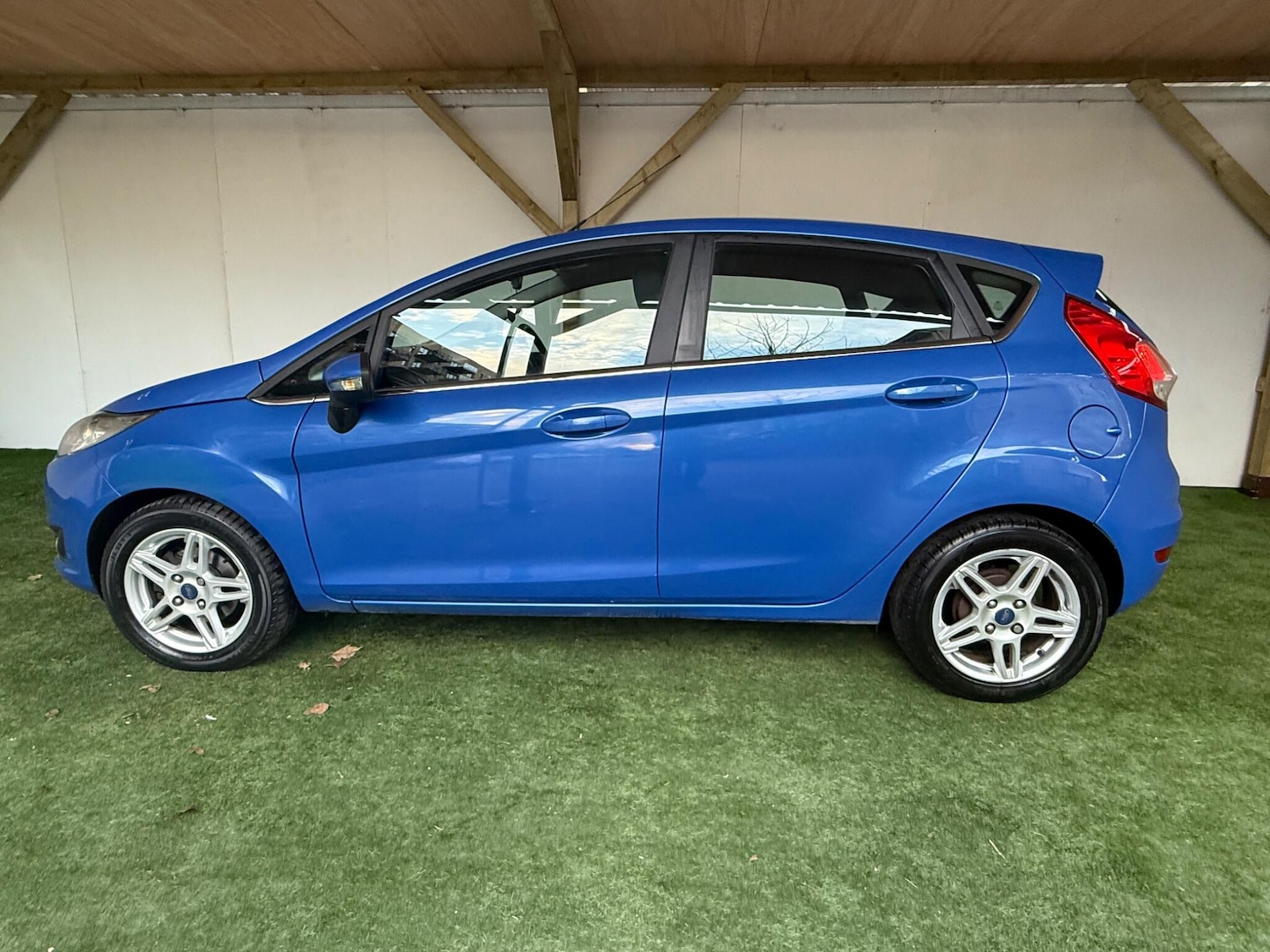 Used Ford Fiesta 2013 for sale - 76633874: Photo 10