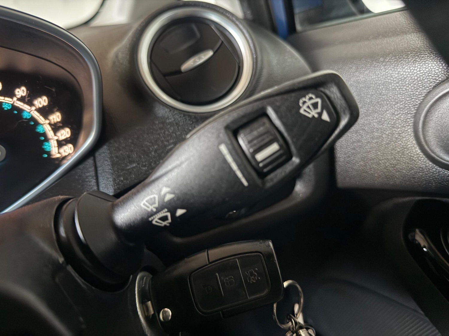 Used Ford Fiesta 2013 for sale - 76633874: Photo 35