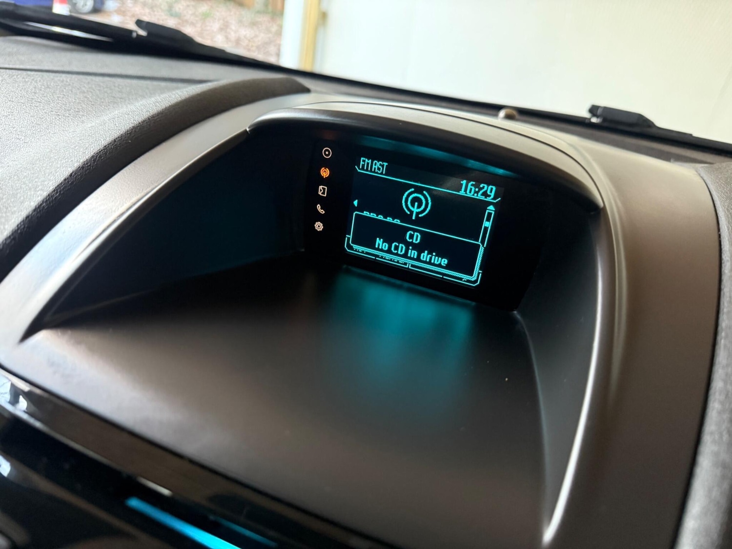 Used Ford Fiesta 2013 for sale - 76633874: Photo 42