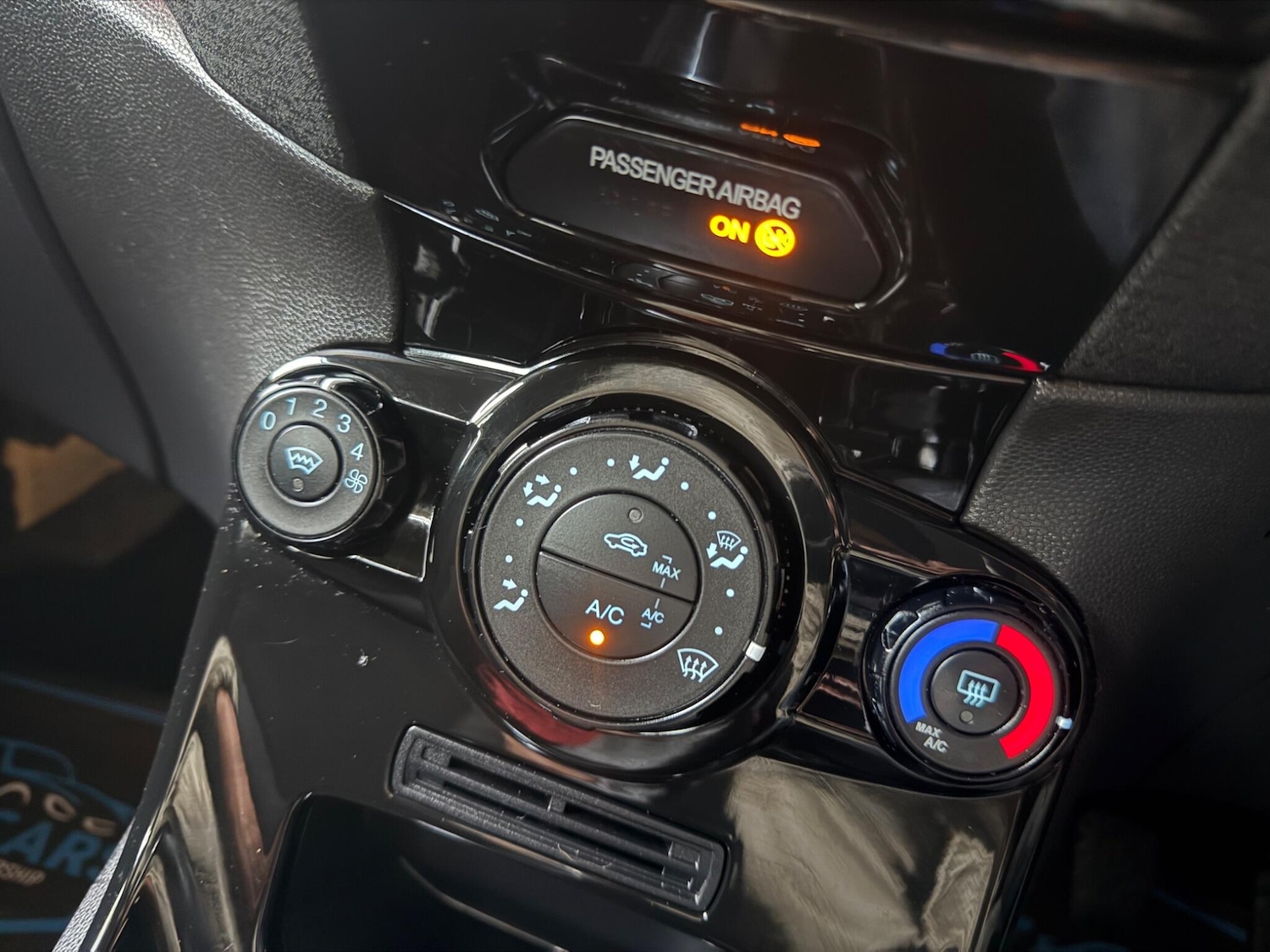 Used Ford Fiesta 2013 for sale - 76633874: Photo 47