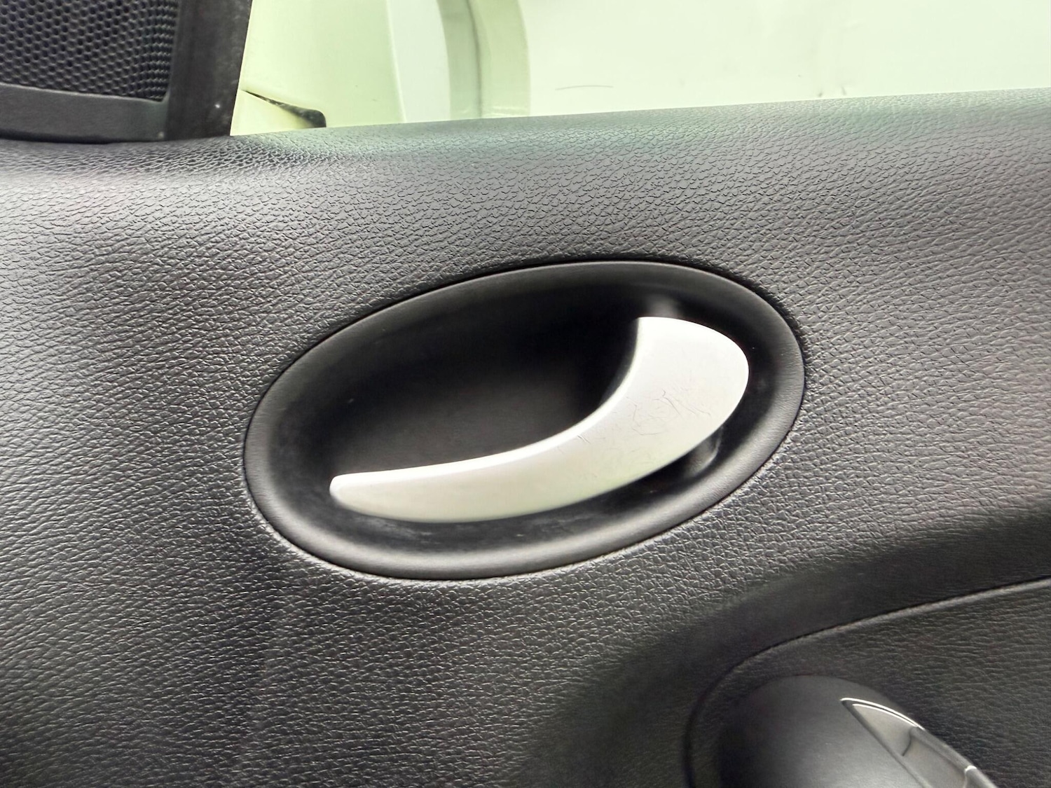 Used Mercedes-Benz SLK 2008 for sale - 77376584: Photo 37