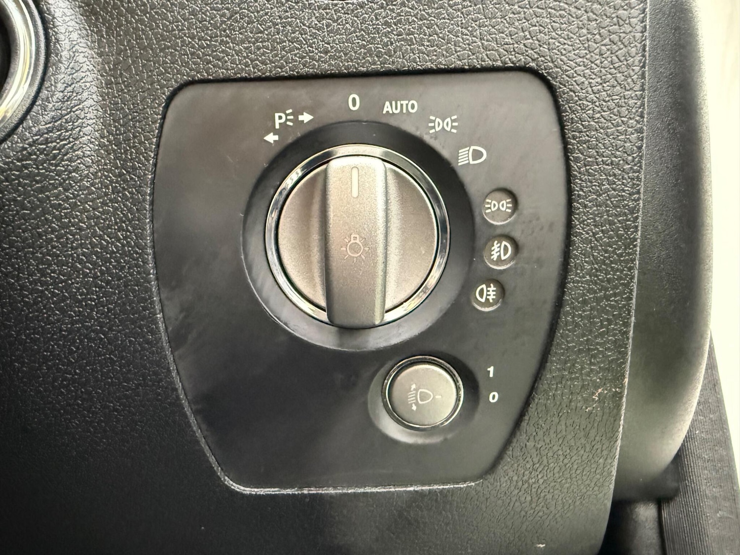 Used Mercedes-Benz SLK 2008 for sale - 77376584: Photo 38