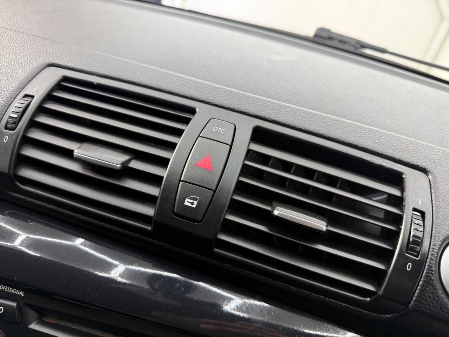 Used BMW 1 Series 2011 for sale - 77574751: Photo 44