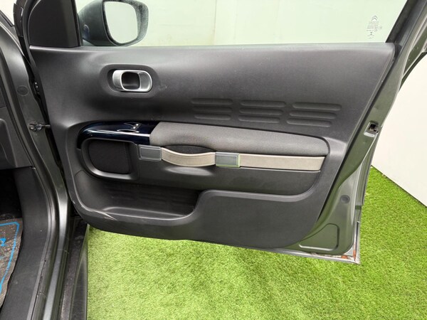 Used Citroen C4 Cactus 2015 for sale - 76238651: Photo 17