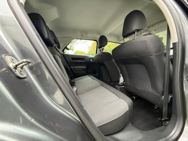 Used Citroen C4 Cactus 2015 for sale - 76238651: Photo 19