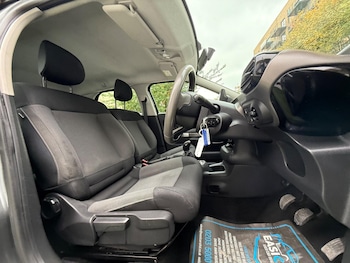 Used Citroen C4 Cactus 2015 for sale - 76238651: Photo