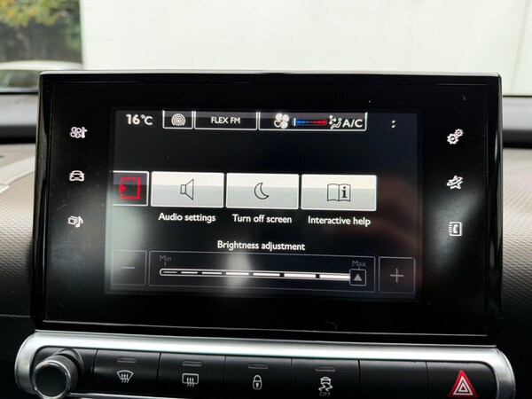 Used Citroen C4 Cactus 2015 for sale - 76238651: Photo 46