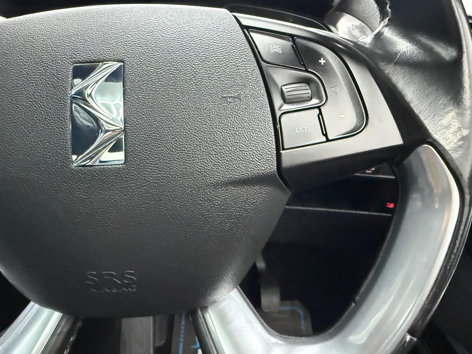 Used Citroen DS5 2014 for sale - 77612801: Photo 35