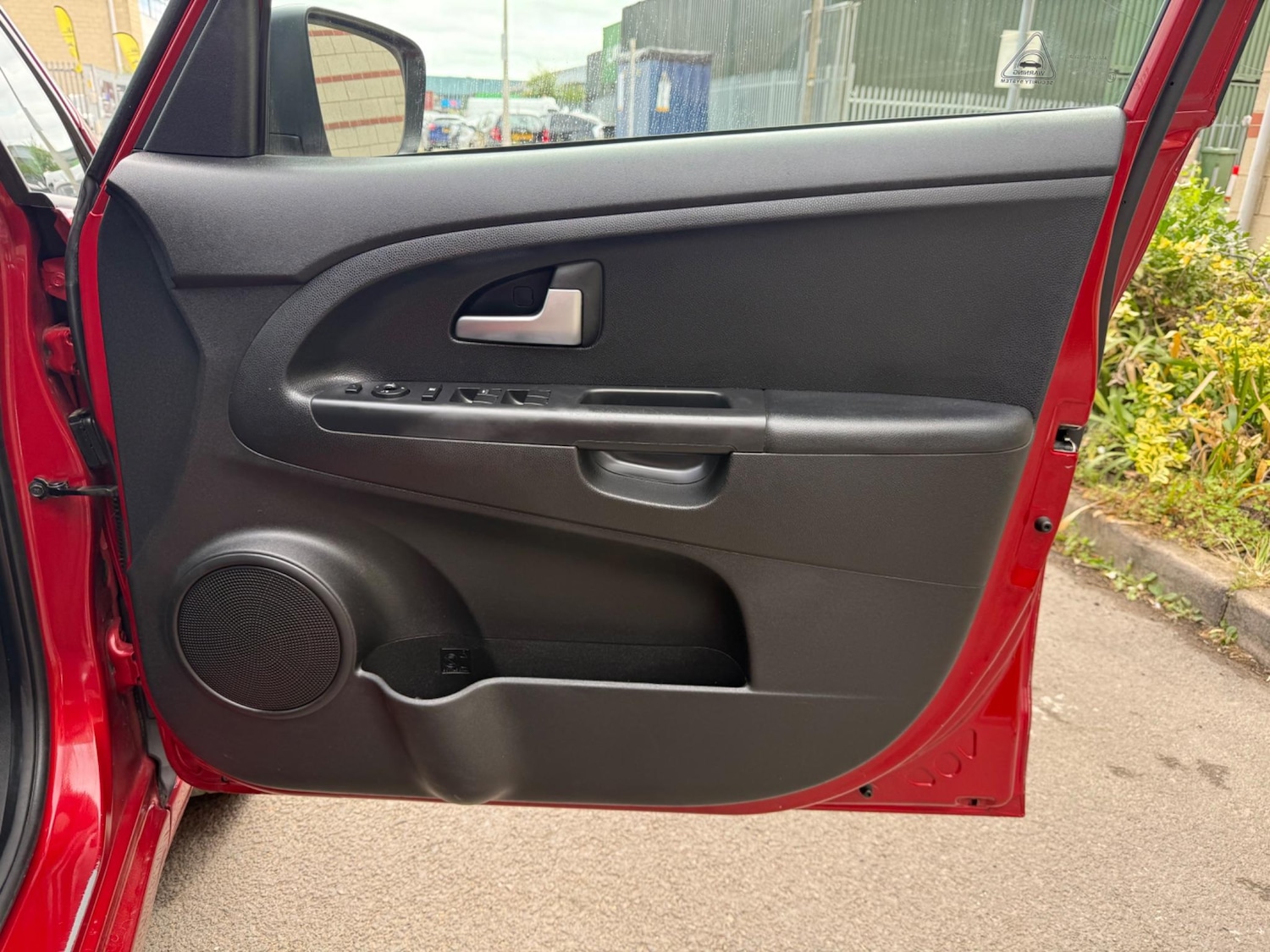 Used Kia Venga 2013 for sale - 76657352: Photo 17