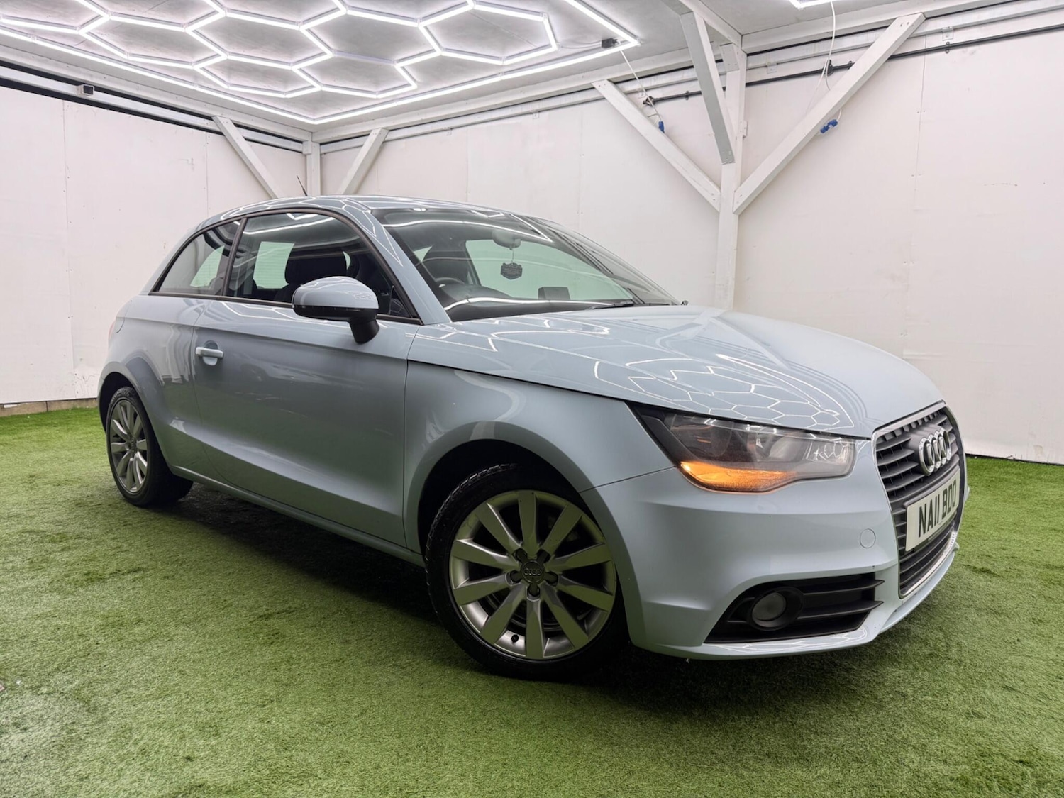 Used Audi A1 2011 for sale - 77478875: Photo 4