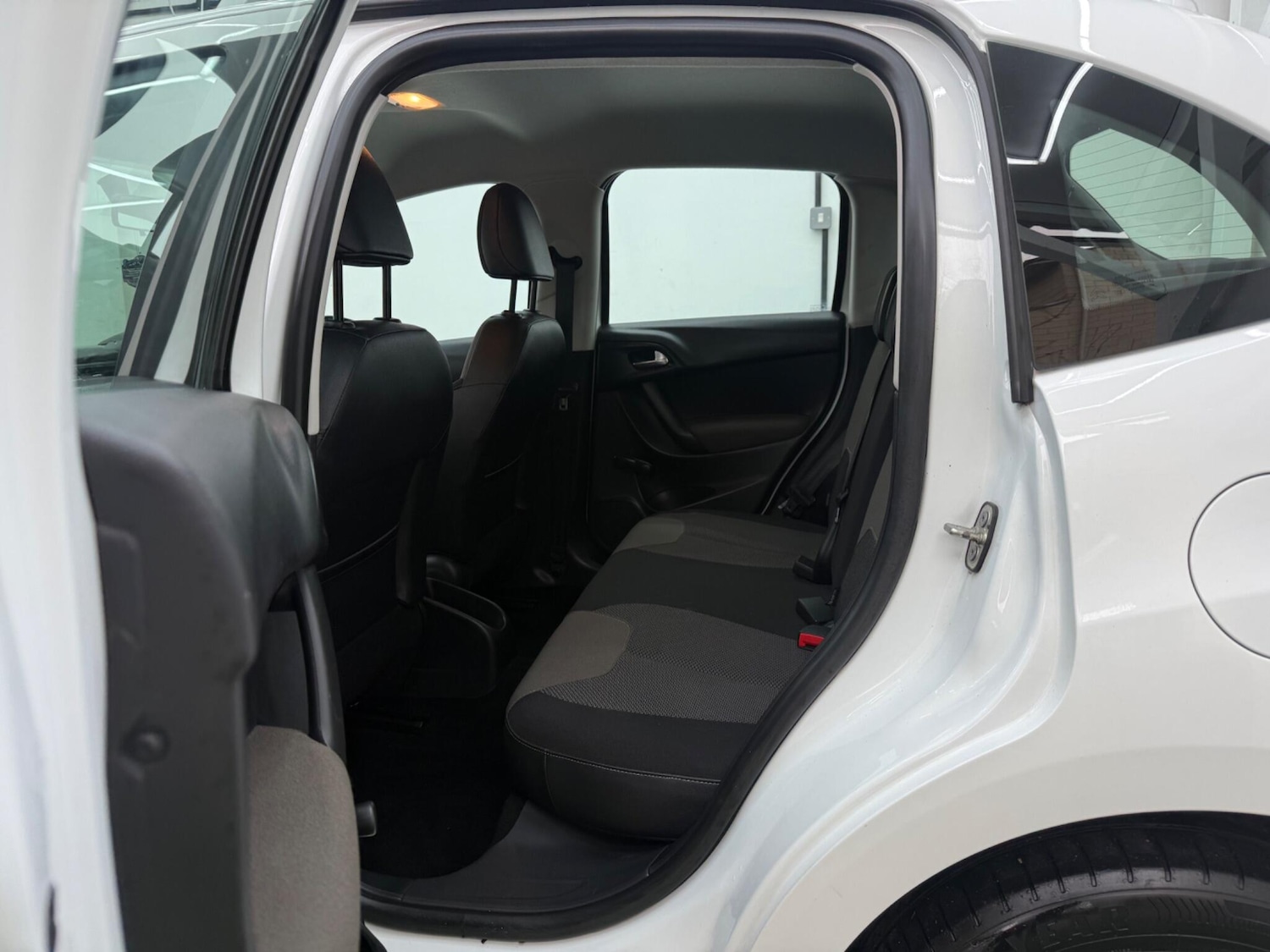 Used Citroen C3 2015 for sale - 78046958: Photo 22