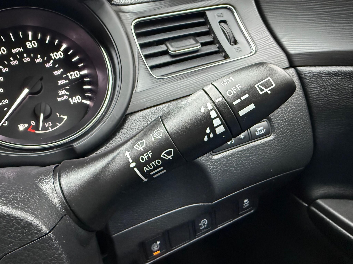 Used Nissan Pulsar for sale - 77279587: Photo 37