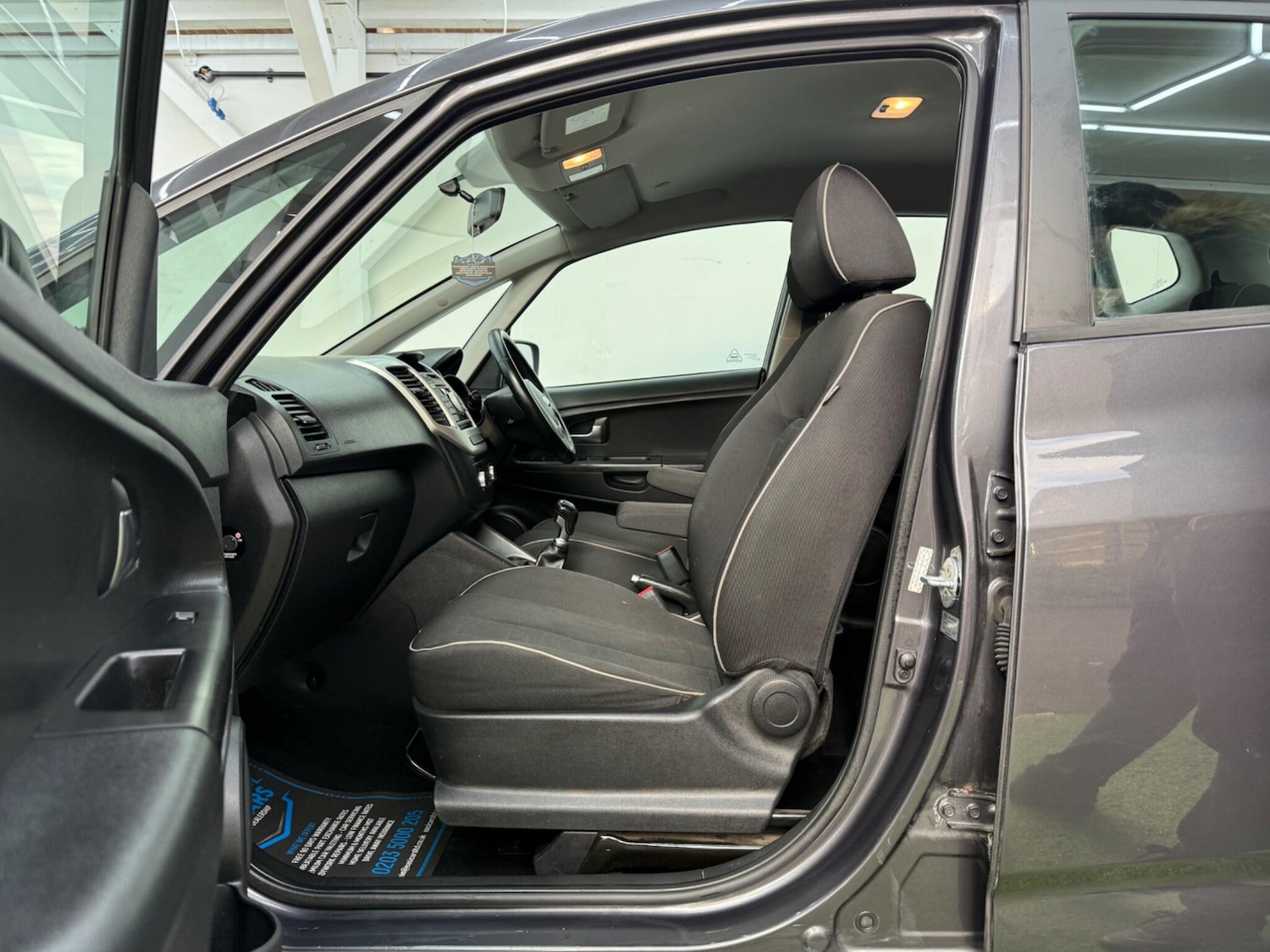 Used Kia Venga 2015 for sale - 77130882: Photo 25