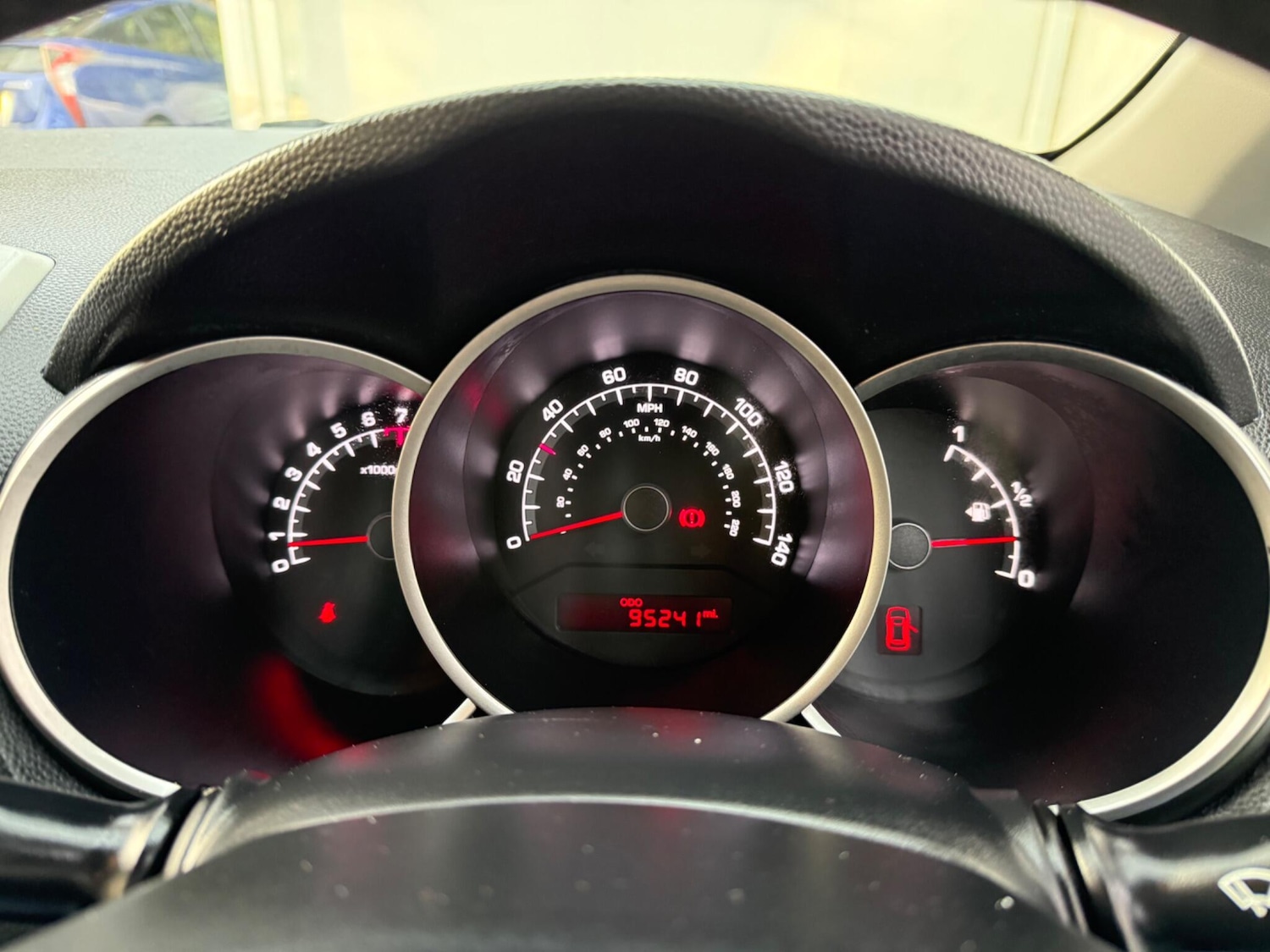 Used Kia Venga 2015 for sale - 77130882: Photo 33