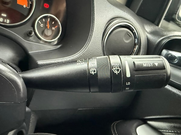 Used Jeep Compass 2014 for sale - 76307078: Photo 37