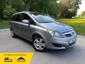 (60) - 1.9 CDTi Exclusiv Auto Euro 4 5dr