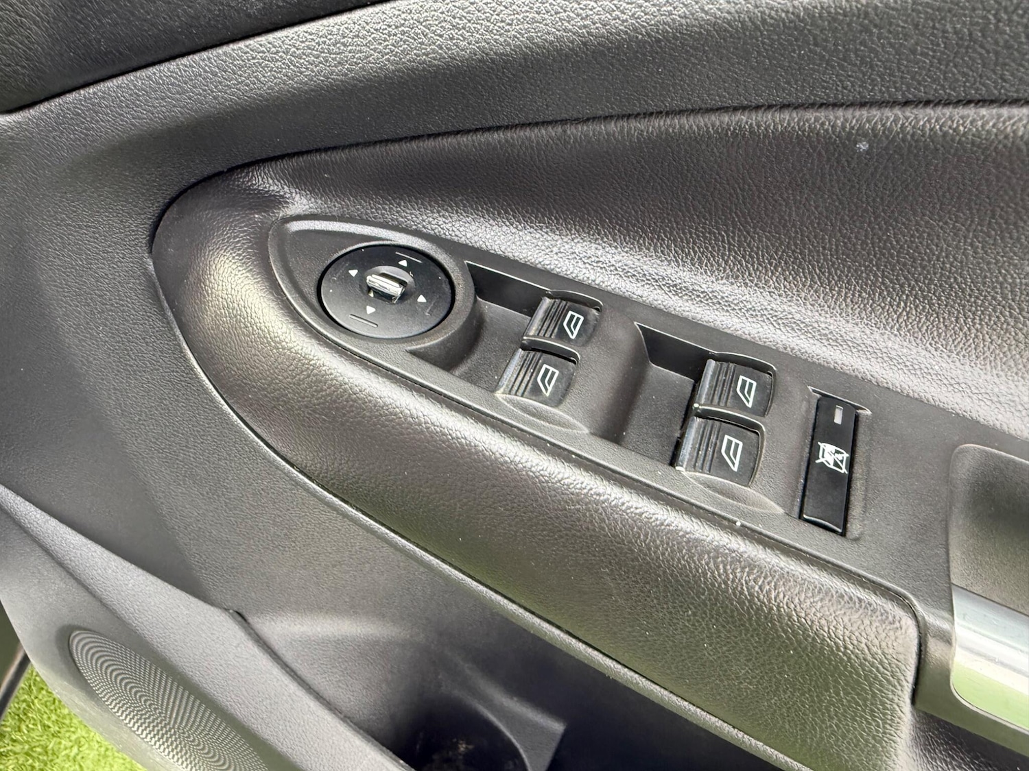 Used Ford Kuga 2014 for sale - 77550391: Photo 39