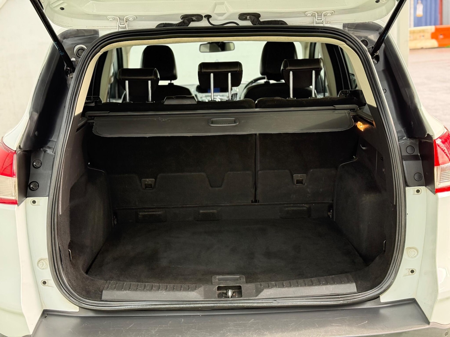 Used Ford Kuga 2014 for sale - 77550391: Photo 8