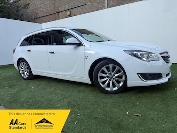 Vauxhall - Insignia