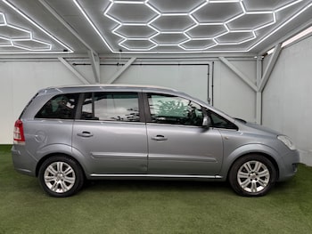 Used Vauxhall Zafira 2010 for sale - 78585637: Photo
