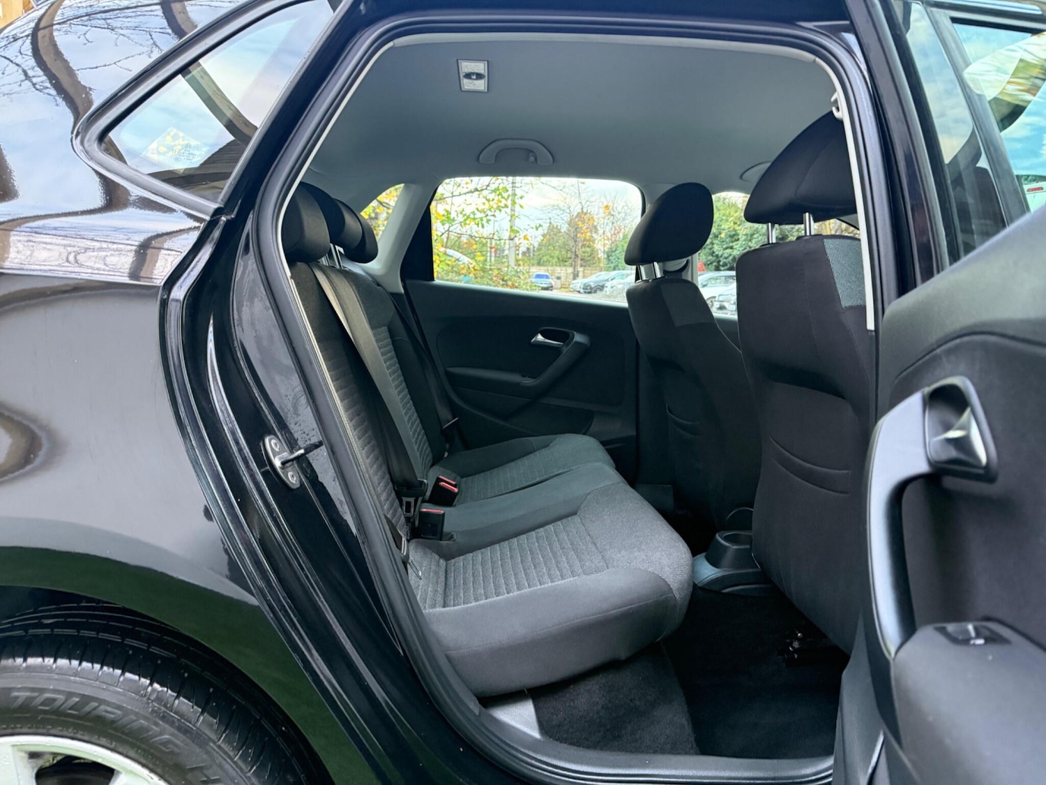 Used Volkswagen Polo 2010 for sale - 76549736: Photo 17