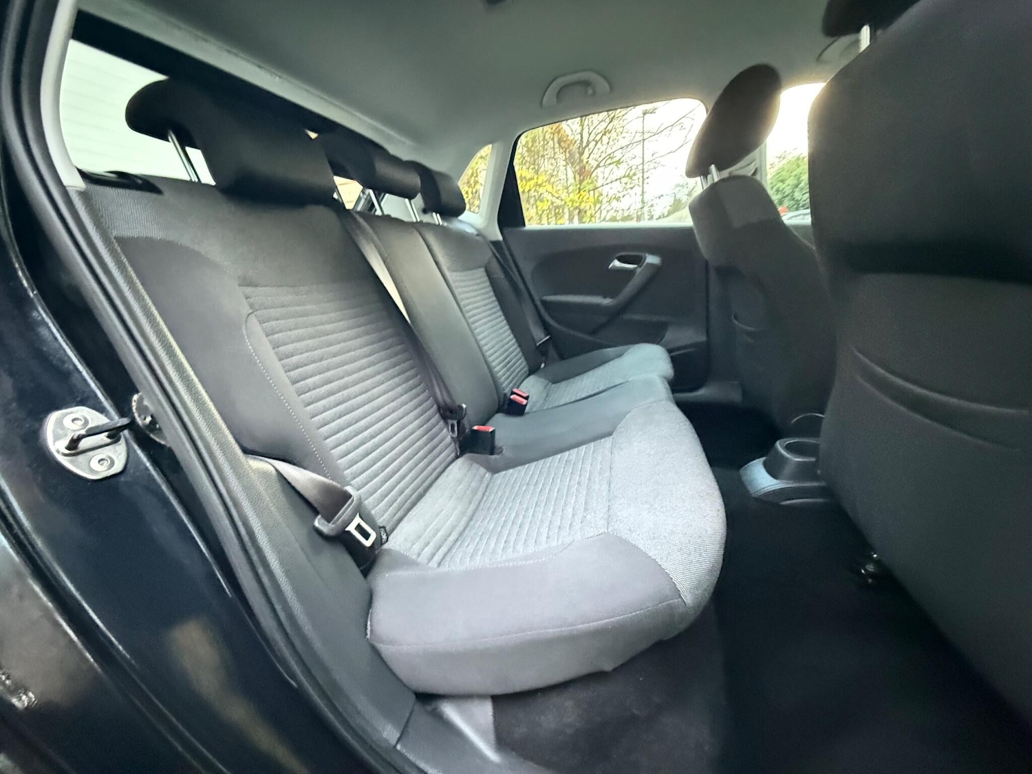 Used Volkswagen Polo 2010 for sale - 76549736: Photo 19