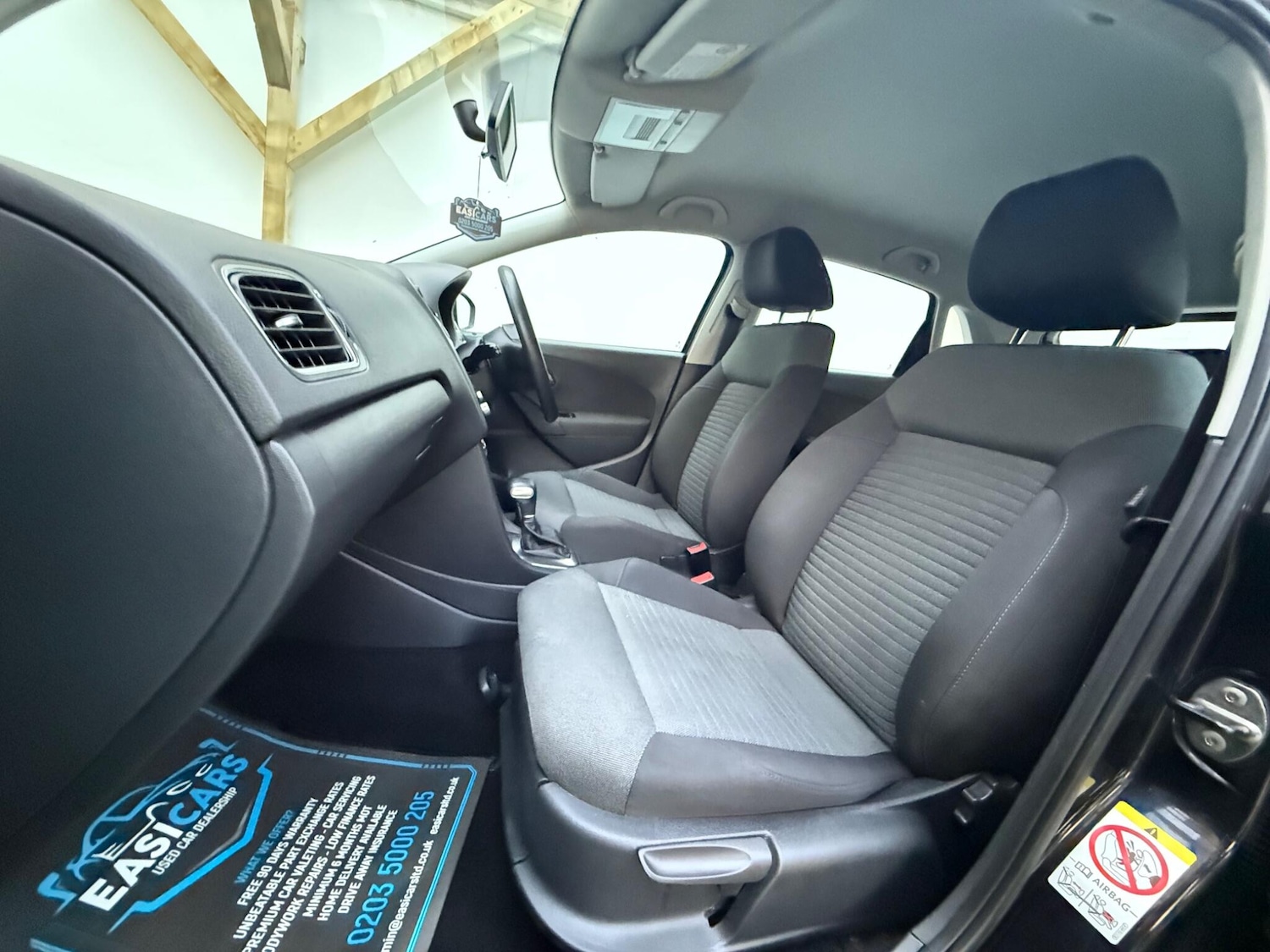 Used Volkswagen Polo 2010 for sale - 76549736: Photo 25