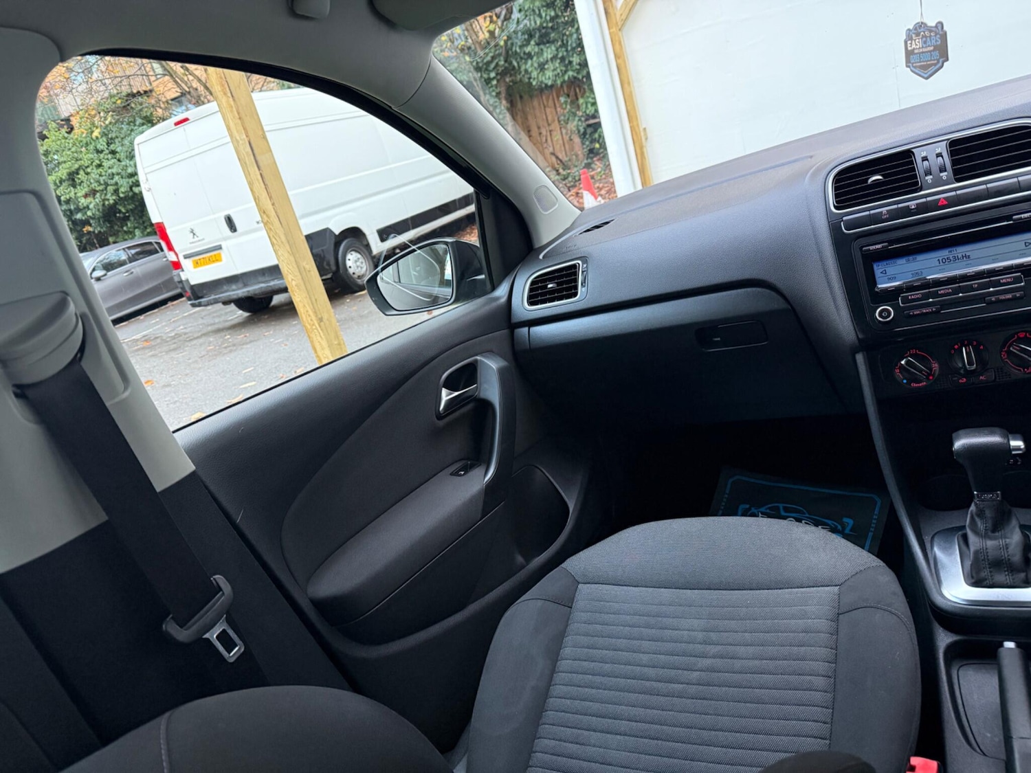 Used Volkswagen Polo 2010 for sale - 76549736: Photo 35