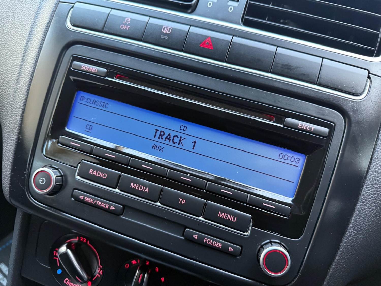 Used Volkswagen Polo 2010 for sale - 76549736: Photo 43