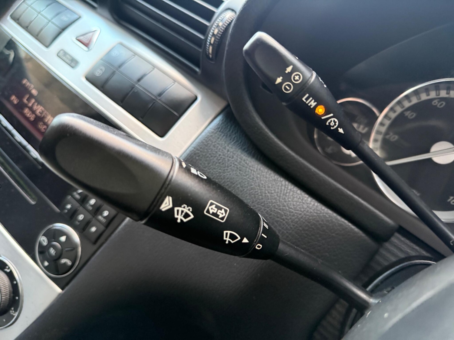 Used Mercedes-Benz C Class 2009 for sale - 76645373: Photo 33