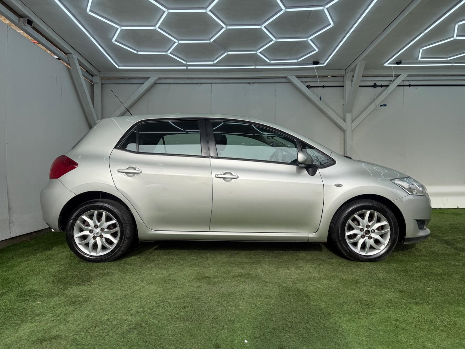 Used Toyota Auris 2008 for sale - 77598004: Photo 5