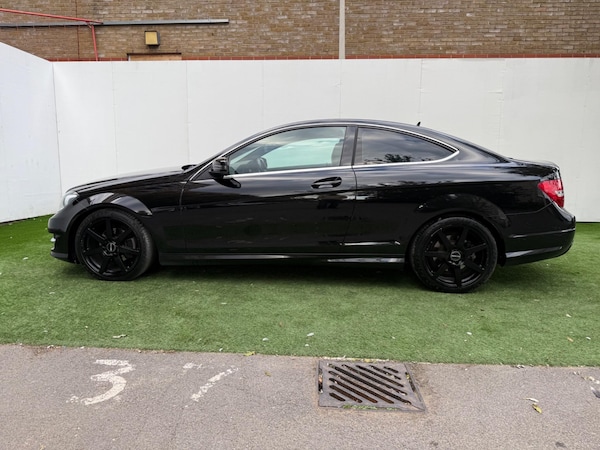 Used Mercedes-Benz C-Class 2012 for sale - 76226359: Photo 10