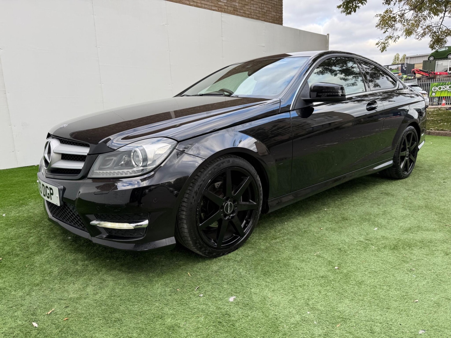 Used Mercedes-Benz C Class 2012 for sale - 76226359: Photo 11