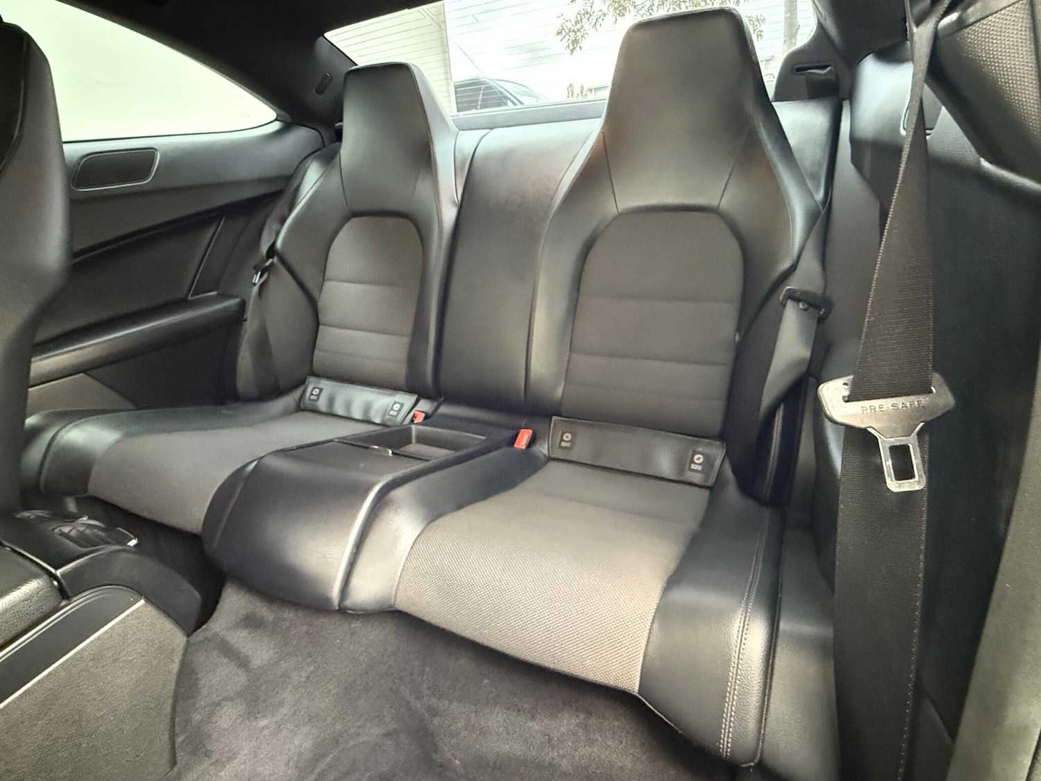 Used Mercedes-Benz C Class 2012 for sale - 76226359: Photo 23