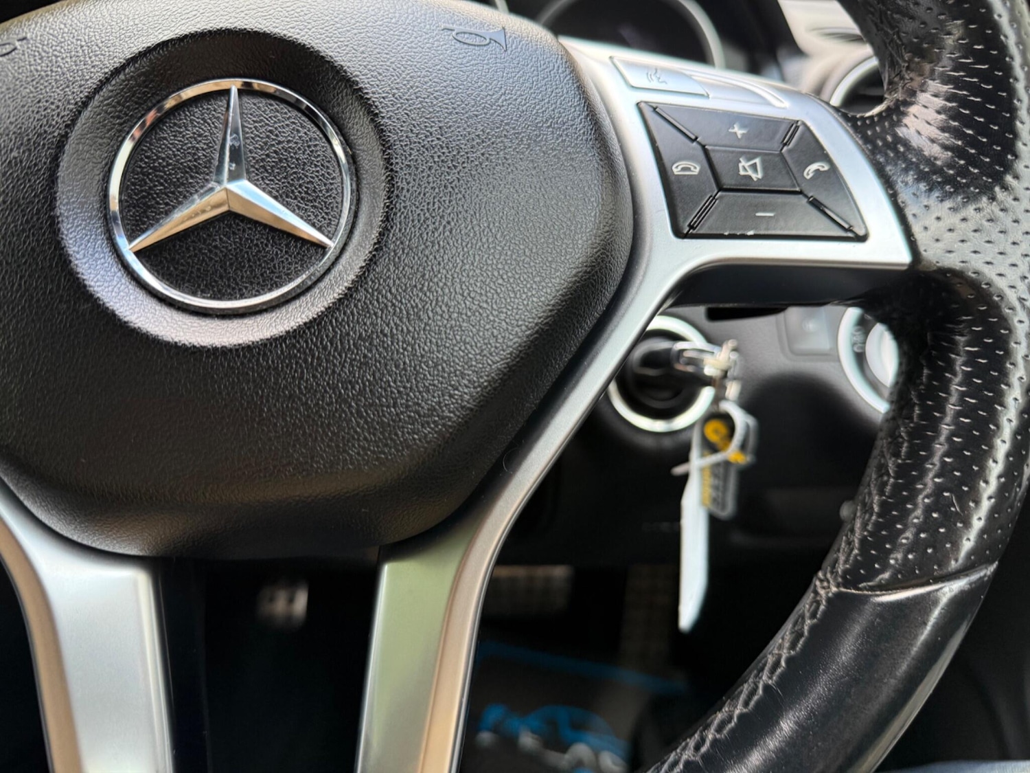 Used Mercedes-Benz C Class 2012 for sale - 76226359: Photo 31