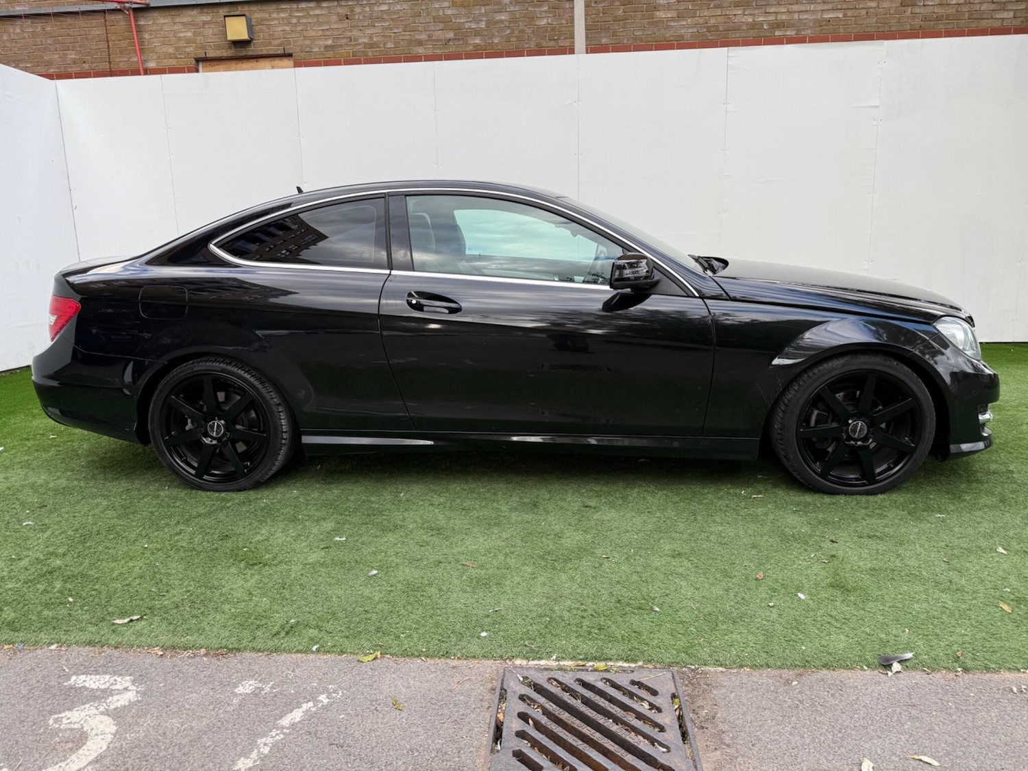 Used Mercedes-Benz C Class 2012 for sale - 76226359: Photo 5