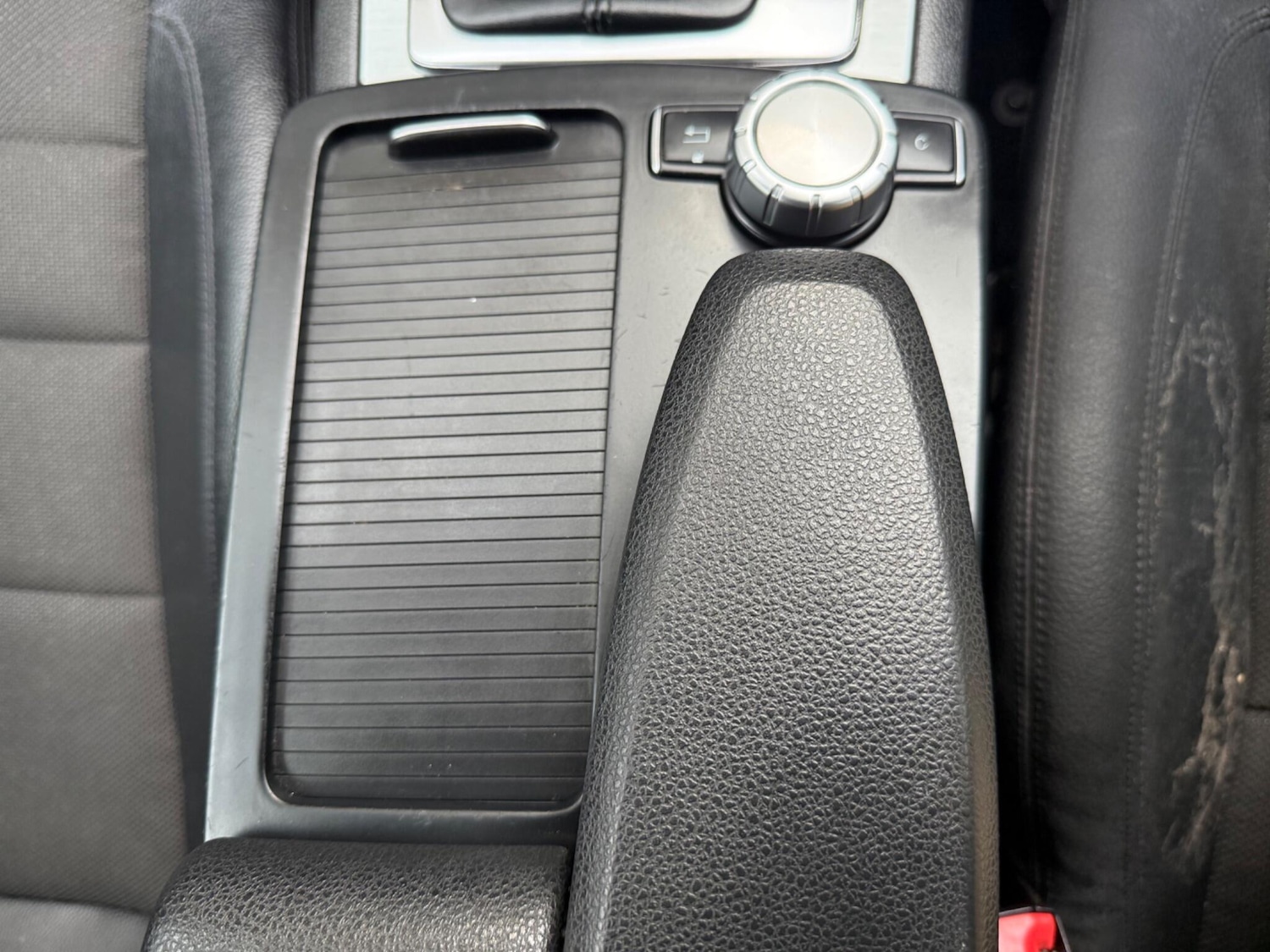 Used Mercedes-Benz C Class 2012 for sale - 76226359: Photo 50