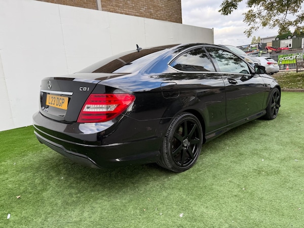 Used Mercedes-Benz C-Class 2012 for sale - 76226359: Photo 6