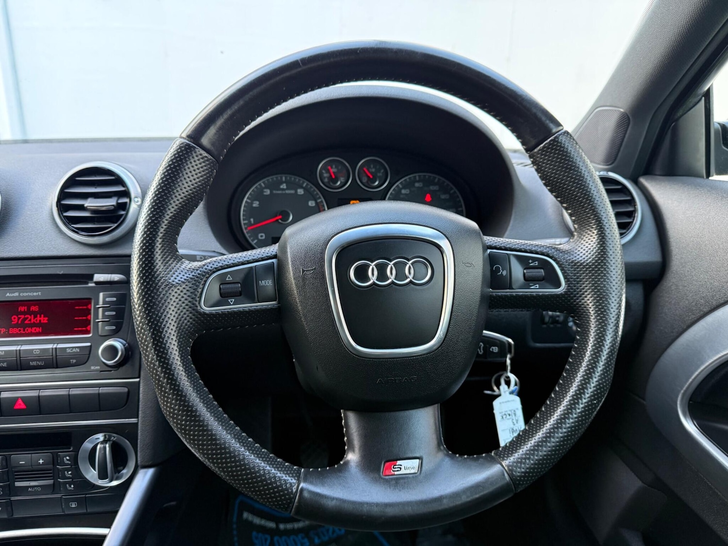 Used Audi A3 2010 for sale - 76371652: Photo 28