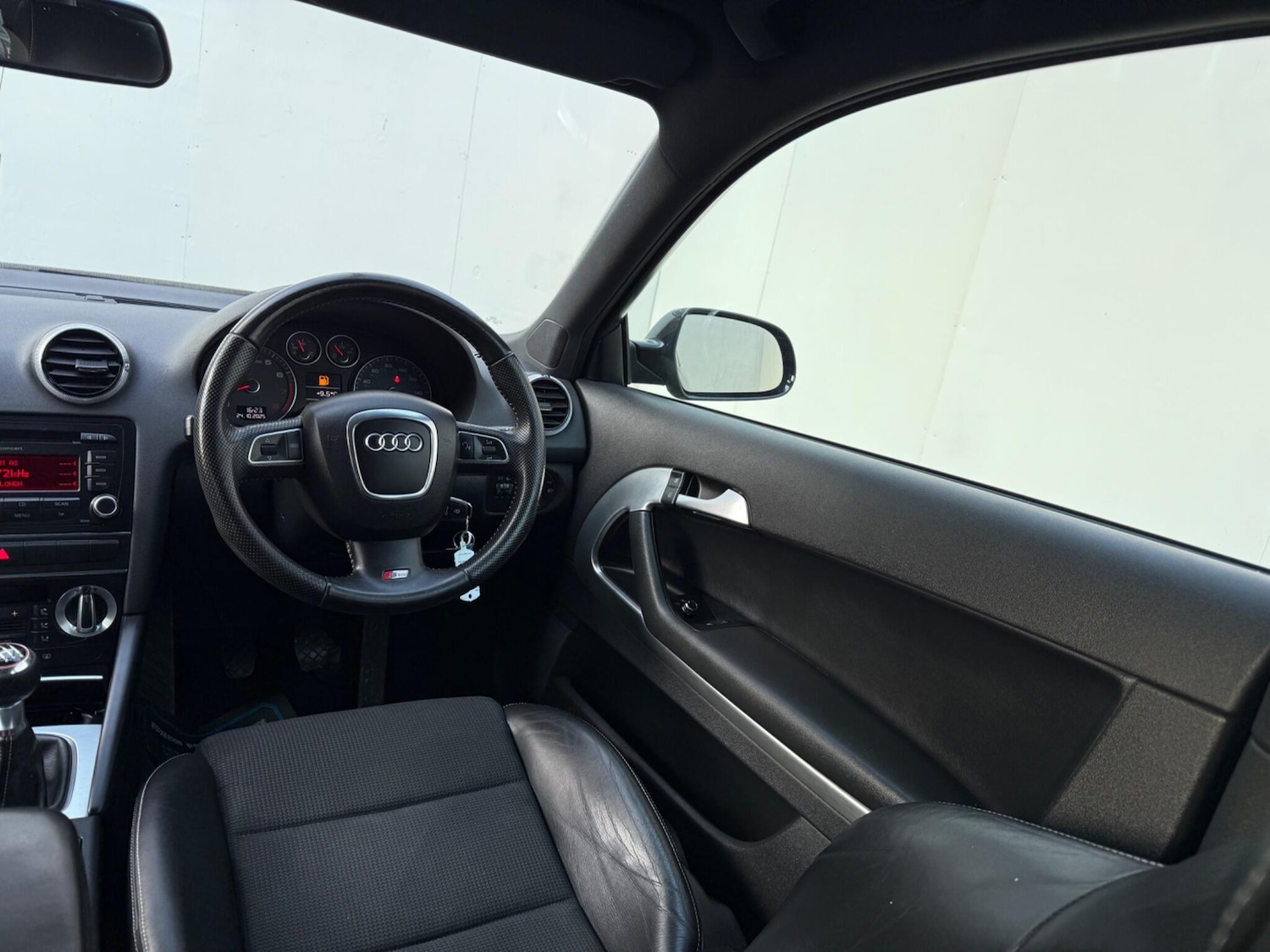 Used Audi A3 2010 for sale - 76371652: Photo 35