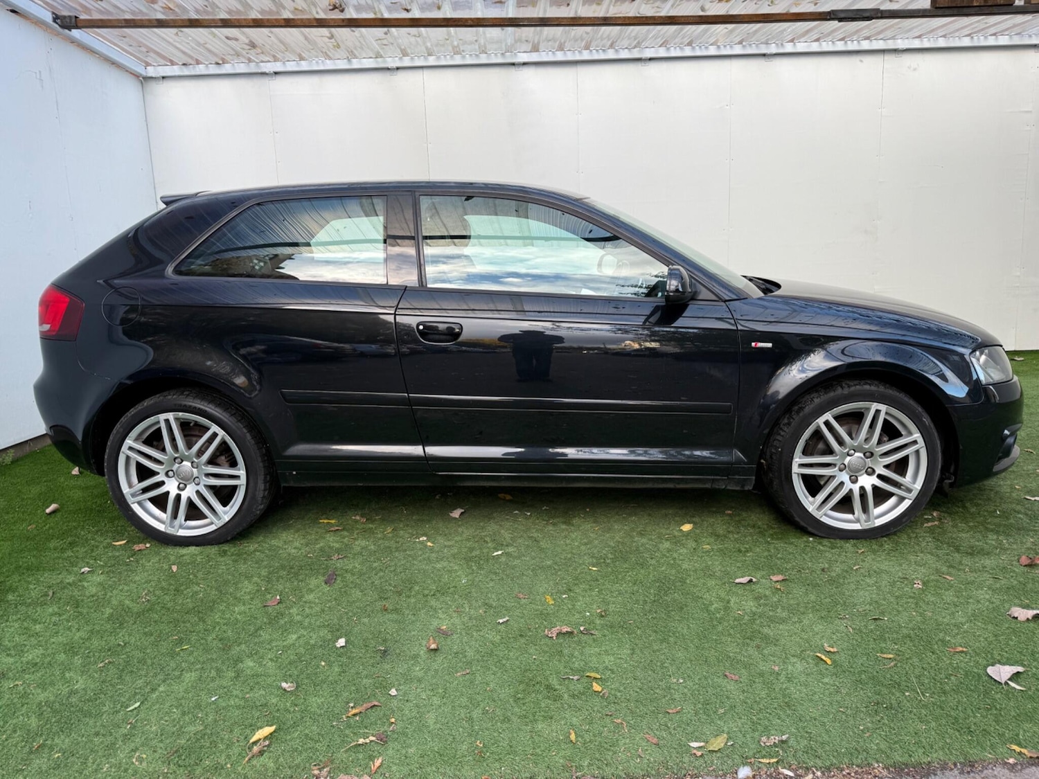 Used Audi A3 2010 for sale - 76371652: Photo 5