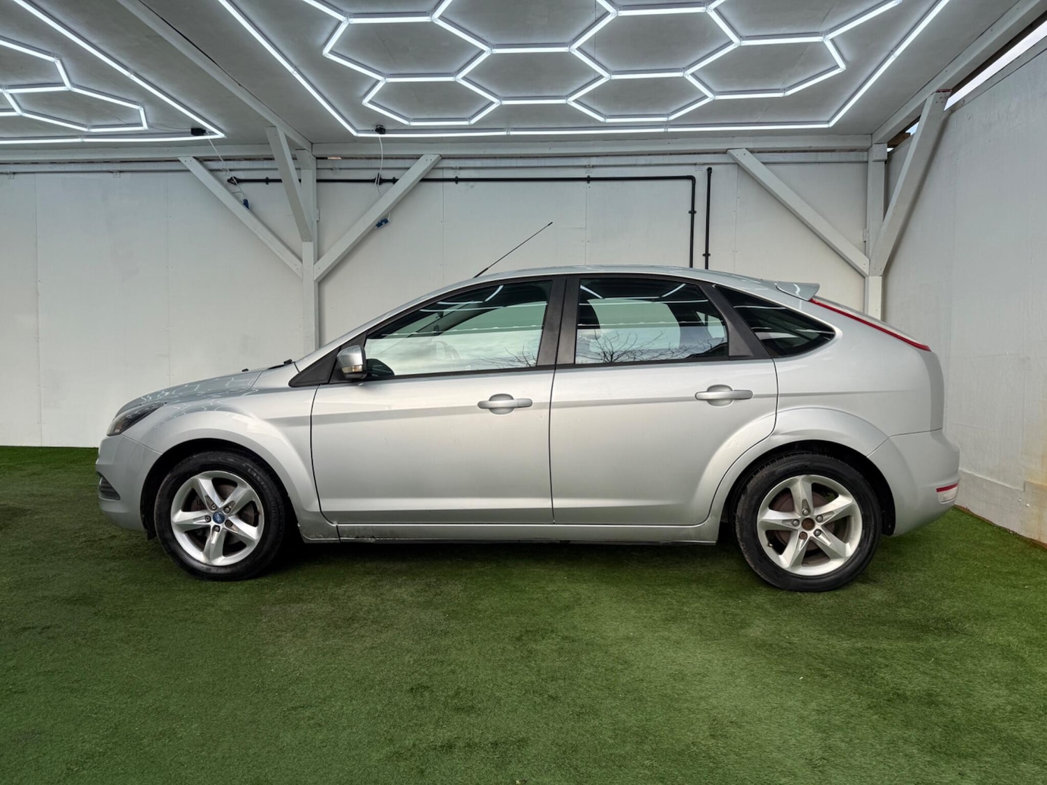 Used Ford Focus 2009 for sale - 77400490: Photo 10