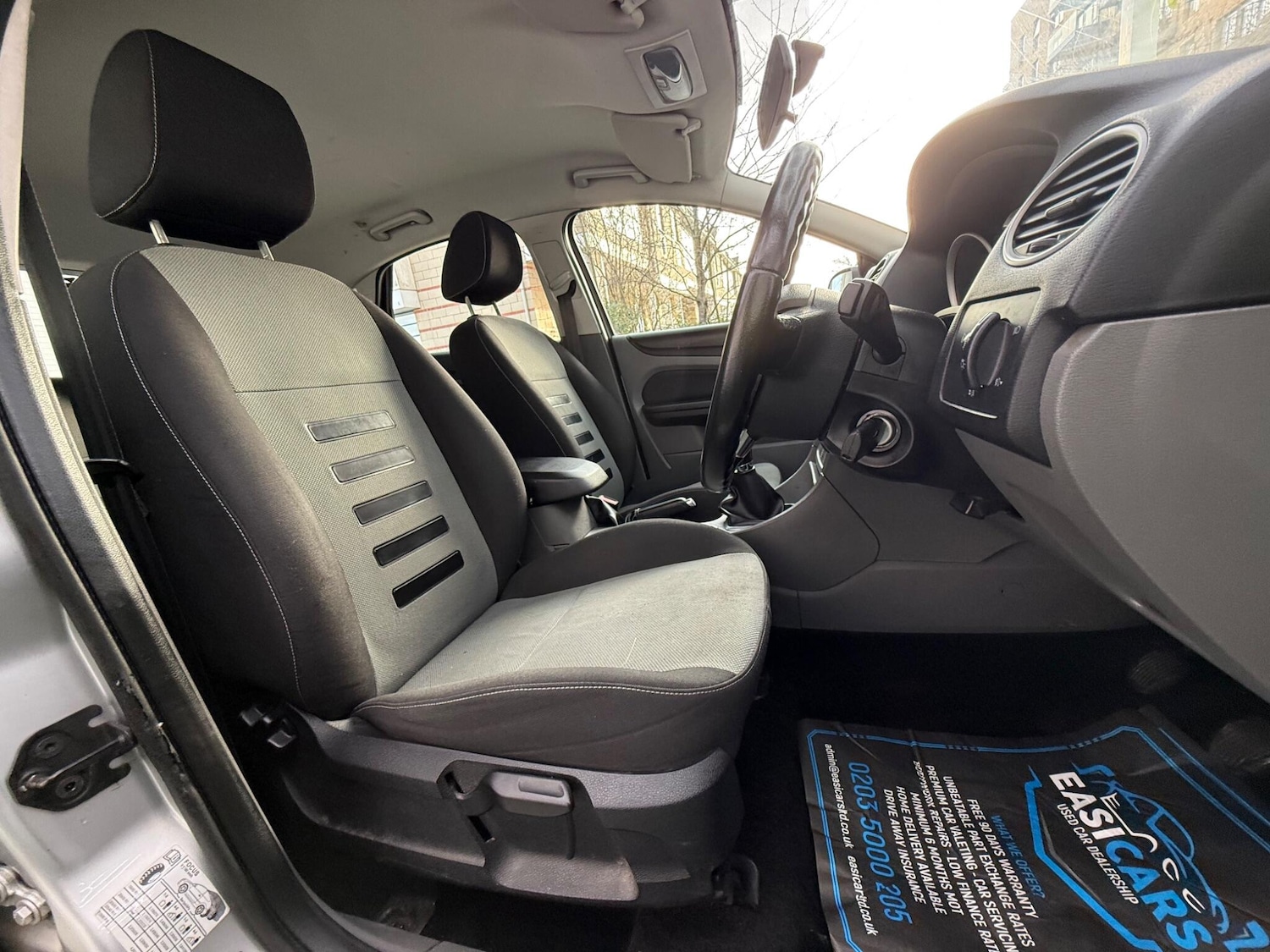 Used Ford Focus 2009 for sale - 77400490: Photo 15