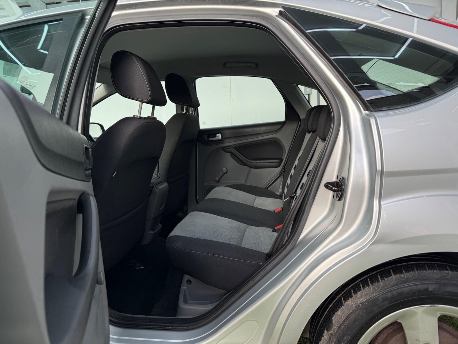 Used Ford Focus 2009 for sale - 77400490: Photo 21