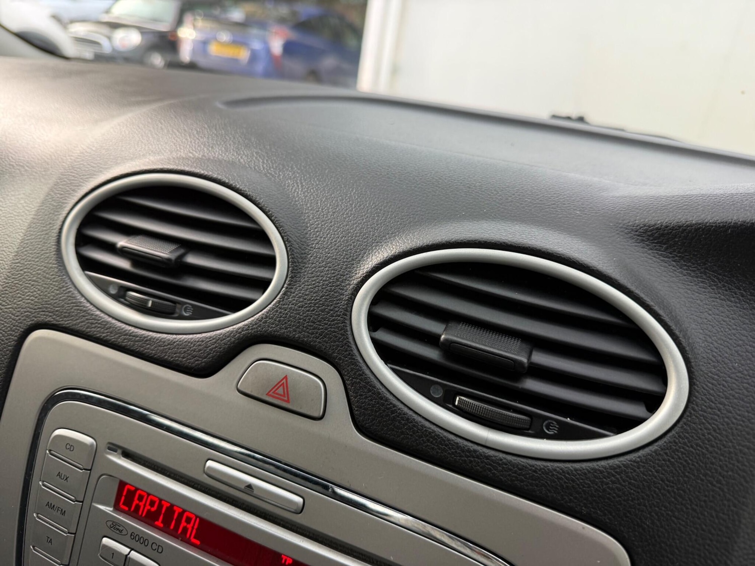 Used Ford Focus 2009 for sale - 77400490: Photo 40