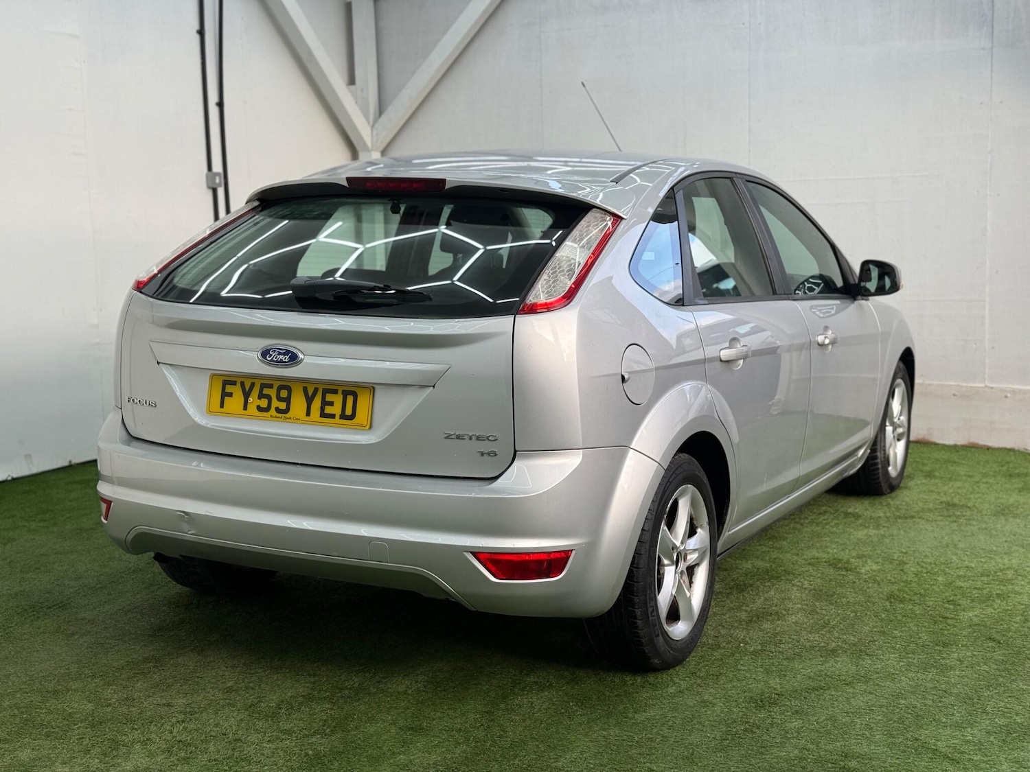 Used Ford Focus 2009 for sale - 77400490: Photo 6