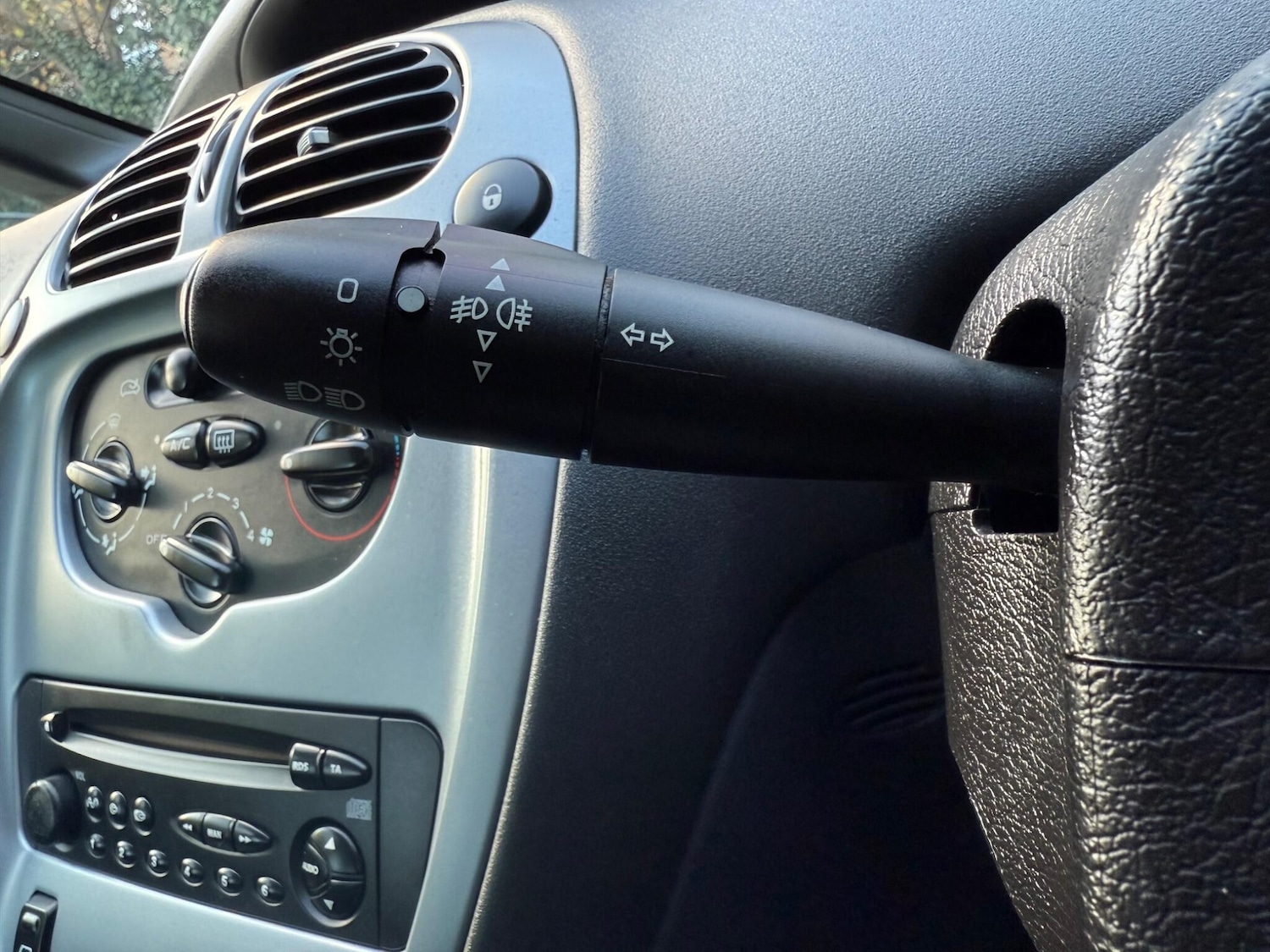 Used Citroen Xsara Picasso 2009 for sale - 76377803: Photo 33
